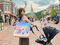 「めっちゃ痩せてる」菊地亜美、香港ディズニーへ！ 親子ショットに「美しいです」「羨ましい」の声