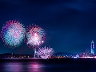写真・動画映えすると思う「中国・四国の花火大会」ランキング！ 2位「関門海峡花火大会」、では1位は？