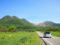 夏に行きたい「大分県の絶景ドライブスポット」ランキング！ 2位「やまなみハイウェイ」、僅差の1位は？