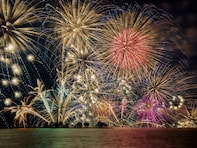 フィナーレが圧巻な「中国・四国の花火大会」ランキング！ 2位「松江水郷祭 湖上花火大会」、1位は？