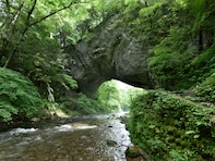 「夏に行きたい広島県の穴場秘境」ランキング！ 2位「帝釈峡」、1位は？【2025年調査】