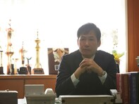 “30万円の自腹”を強いられた校長の告白。「わたしはどうすれば……」未納金問題の深刻な実態
