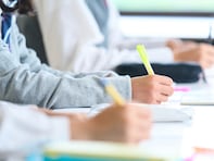 出身と聞いてすごいと思う「兵庫の公立進学校」ランキング！ 2位「長田高等学校」、では1位は？