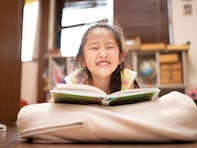 子どもの読書習慣は「親の行動」が9割！ 今日からできるシンプルな“仕掛け”とは？