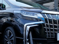 乗っていたら「おしゃれ」と思うトヨタの車ランキング！ 2位「アルファード」を抑えた1位は？【2025年調査】