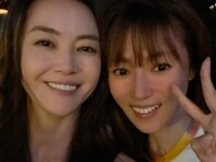 「痩せすぎてないかい？」深田恭子、先輩との美女ショット公開「奇跡の2人」「やべーツーショット!!最高」