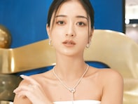 「なんか雰囲気違う」みちょぱ、美デコルテ＆鎖骨際立つ上品ビスチェ姿を披露！ 「あ〜美女だぁ」