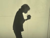 佐久間大介、後輩に見られた“恥ずかしいところ”公開で「唇w」「ストロー迎えに行くタイプ？」の声！