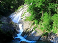 日本百名滝の中で行ってみたい「中国・四国の滝」ランキング！ 「轟の滝」を抑えた1位は？【2025調査】