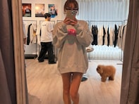 「完璧な足」加護亜依、超ギリギリのスウェット姿で美脚を披露！ 「相変わらず脚がキレイ」