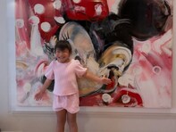 「どんどん美人さんに」宮崎麗果、愛娘のために巨大プレゼント「物凄いパワー」「お顔がめちゃくちゃお姉さん」