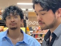 「主婦の買い物ww」人気バンドメンバー、オフ感あふれる姿に反響！ 「同じ人間なんだと安心しました」