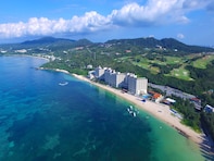 【楽天トラベルスーパーSALE】「リザン　シーパークホテル谷茶ベイ」が今だけ特別価格に！沖縄最大級リゾートで贅沢ステイ【9月9日】