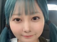 年収5000万円タレント、“本日の無加工さん”自撮り動画公開「どえらいかわいい」「しらじらしいにも限度が」