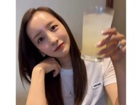 板野友美、「わたしとデートしたらこんな感じ？」デート風動画に「想像が膨らみます」「可愛すぎて飛んだ」反響