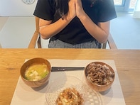 「麻央ママ様もニッコリ」市川團十郎、娘の手料理を披露！「大きくなりましたね」「手料理凄い」