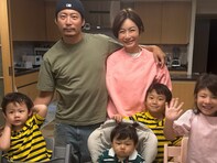 「なんだろう…この大物感」黒木啓司、末っ子の1歳誕生日を祝福「ずっとケイリーが真顔なの面白いｗ」