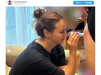 「ミキティ顔小ちゃいな」庄司智春、妻・藤本美貴の自宅プライベートショット公開「※パンツは履いてます」