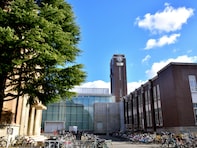 西日本出身者に聞いた「学校の先生に望む出身大学」ランキング！ 2位「京都大学」を抑えた1位は？【2025年調査】