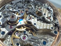 「ボディガード連れて歩いて欲しい」佐久間大介、愛用の高級時計を披露！ 「目利きの良さもピカイチなんだろうな」