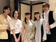 「言葉にならない」佐藤健、活動休止発表のPerfumeとの集合ショット！ 「同じ時代を生きられてよかった」