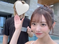 「人妻ですやん」かとゆり、高身長夫との新婚旅行ツーショットに反響！ 「安定の可愛さ」「安心したわ」