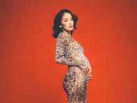 妊娠発表の元E-girlsメンバー、全身ヒョウ柄のマタニティフォト公開「こんな綺麗な妊婦、ママおるんか」