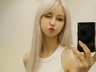 「薬指の指輪が気になって」ダレノガレ明美、激変!? 自撮りショットに反響「沢尻エリカかと思った」「若くなってる」