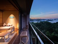 【楽天トラベル売れ筋1位】「亀の井ホテル　鳥羽」は夕陽と海風に包まれる絶景の湯宿【10月8日】