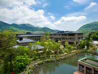 【楽天トラベル温泉SALE】「箱根翡翠」が今だけ特別価格に！ 心ほどける温泉スイートステイ【10月10日】