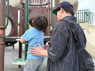 南明奈、夫・濱口優＆3歳息子のほほ笑ましいプライベートショット公開「なんて素敵な光景なんでしょう」