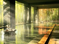 【楽天トラベルセール】「黒川温泉 湯峡の響き 優彩」が今だけ特別価格に！ 木のぬくもりと温泉情緒が調和する宿【10月10日】