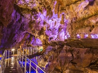 秋に行きたい「岐阜県の穴場秘境」ランキング！ 2位「飛騨大鍾乳洞」、1位は？ 【2025年度調査】