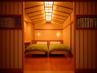 【楽天トラベル宿クーポン】「湯川温泉　四季彩の宿　ふる里」が今だけ特別価格に！ 大自然に包まれた贅沢温泉ステイ【10月17日】