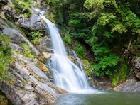 秋に行きたい「佐賀県の穴場秘境」ランキング！ 2位「見帰りの滝」を抑えた1位は？ 【2025年調査】
