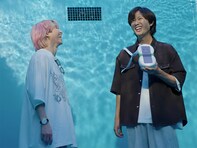 『旅スノ』阿部亮平と佐久間大介が“白川郷”に大興奮！ 佐久間が「ずっと来たかった」と語る理由とは