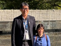 「本当にふざけた家族」高嶋ちさ子、ダウン症の姉＆兄の顔出し2ショットに反響「みっちゃん怒ると思う」