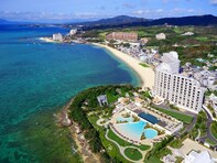 【楽天トラベル売れ筋1位】「ホテルモントレ沖縄　スパ＆リゾート」は恩納村の海を一望する癒しリゾート【11月4日】