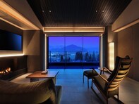 【楽天トラベル売れ筋1位】「かみのやま温泉 日本の宿 古窯」は創業百年以上の歴史を持つ老舗旅館【11月6日】