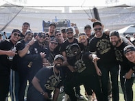 ドジャース・ベッツの豪邸でフリーマン、“メジャー級”ダンス披露「身体能力凄いなぁ…」「規模が違う」