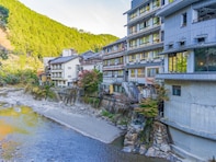 老後に行きたいと思う「和歌山県（南紀・熊野・白浜エリア）の温泉地」ランキング！ 2位「龍神温泉」、1位は？