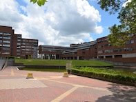 【2025年11月調査】優秀な学生が多そうな「関東・甲信越地方の国立大学」ランキング！ 2位「筑波大学」を抑えた1位は？