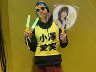 「嫁にしばかれるぞ」東海・てつや、アイドルライブ参戦！ “推し活”コーデに「ガチ勢感あっていい」