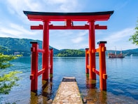 好き＆行ってみたい「神奈川県の寺社仏閣」ランキング！ 2位「箱根神社」を抑えた1位は？ 【2025年調査】