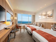 【楽天トラベル売れ筋1位】「ホテルニューアカオ」は朝陽を望む全室オーシャンビューが魅力【11月16日】