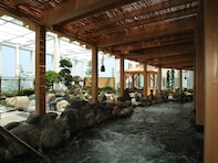 【楽天トラベルセール】「横浜みなとみらい 万葉倶楽部」が今だけ特別価格に！ みなとみらい一望の温泉リゾート【11月19日】