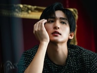 「美しすぎて目眩」Snow Man・目黒蓮、「色気ダダ漏れ」なMVオフショットに反響！ 「日本の観光名所」