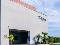 【千葉県の人気スーパー銭湯】「幕張温泉 湯楽の里」で壮大な海を眺めてリラックスタイムを