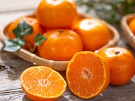 旅先で買いたい「和歌山県のお土産」ランキング！ 2位「てまりみかん」、1位は？ 【2025年調査】