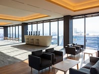 【楽天トラベルセール】「Ｔｈｅ３５８　ＳＯＲＡ」が今だけ特別価格に！ ベイエリアの眺望と癒しの温浴で極上ステイ【11月27日】